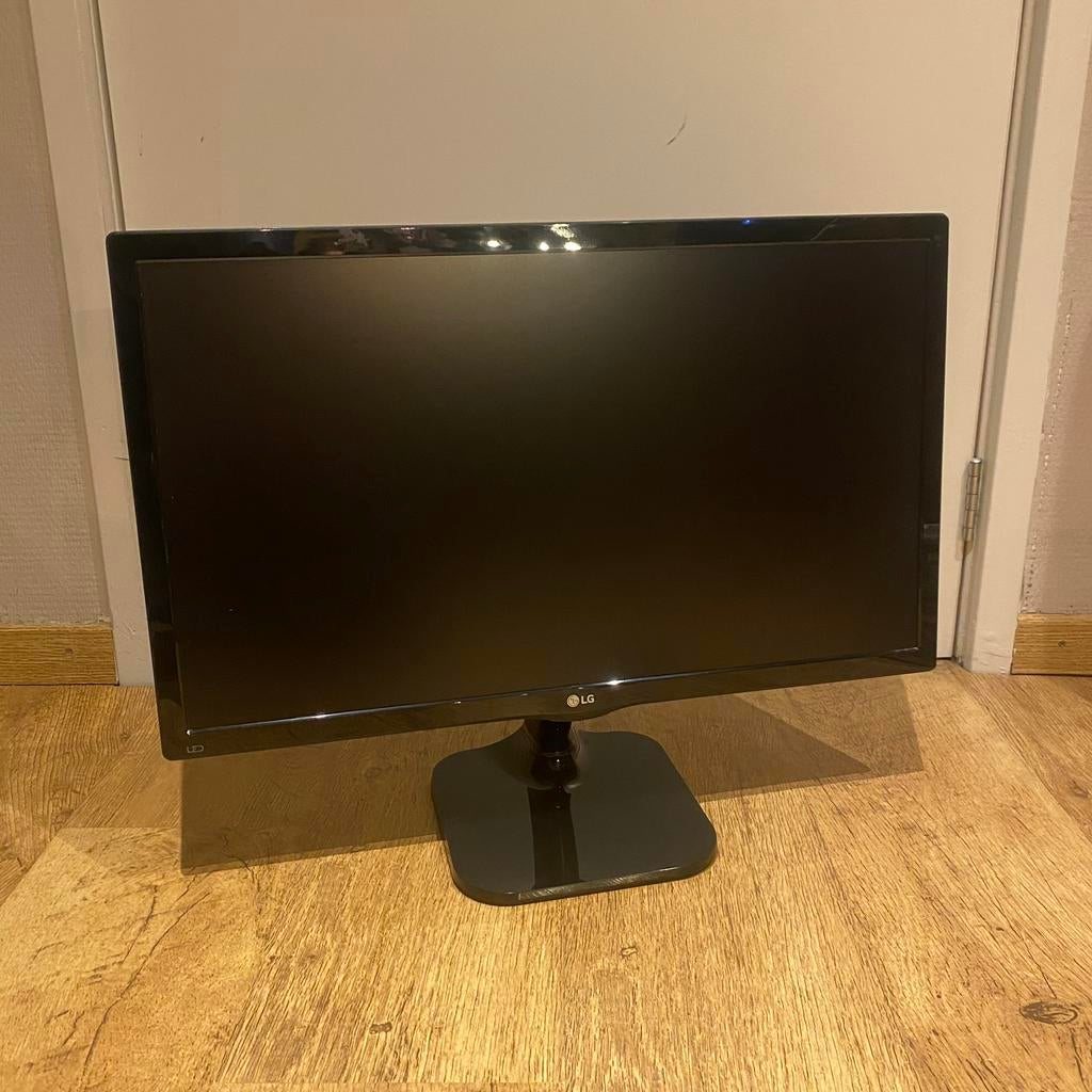LG 24M47VQ-P Monitor ( DEFECT ), HDMI, Gebruikt, Kantelbaar, Full HD