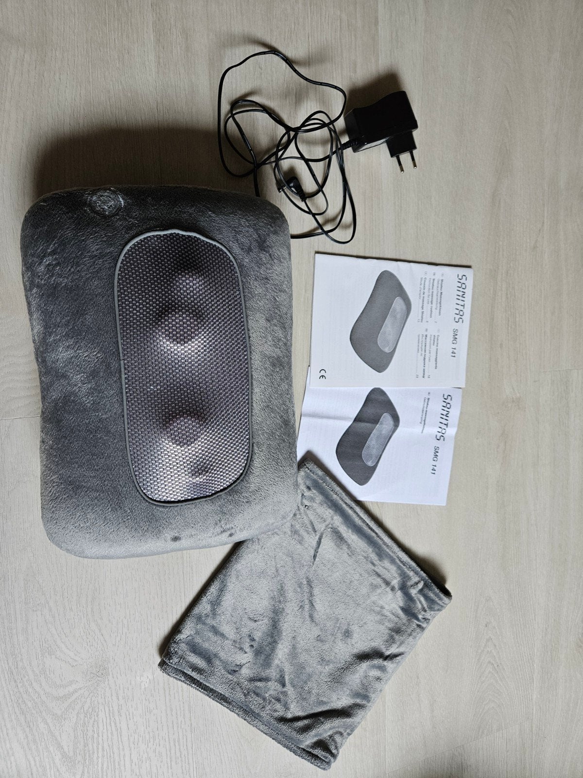 Sanitas Shiatsu Massagekussen SMG 141 met warmtefunctie, Ophalen of Verzenden, Zo goed als nieuw, Massagestoel of Kussen
