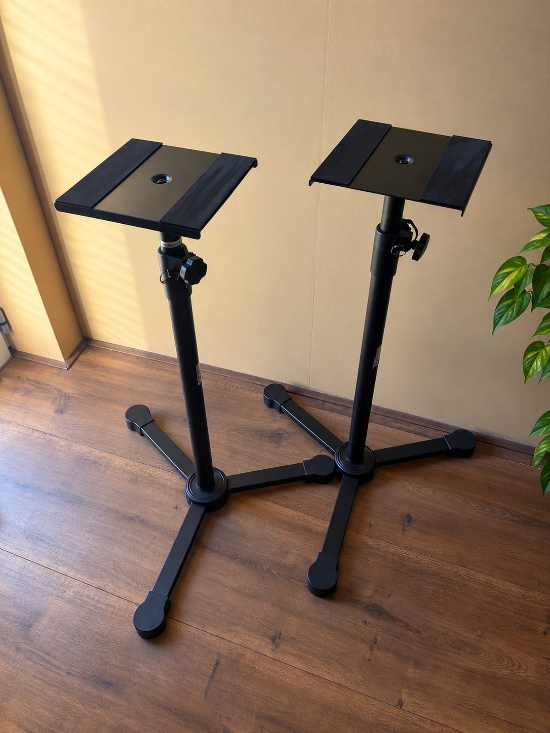 Studio Monitor Statieven (2 stuks), Ophalen, Zo goed als nieuw, Muziekstandaard, Speaker