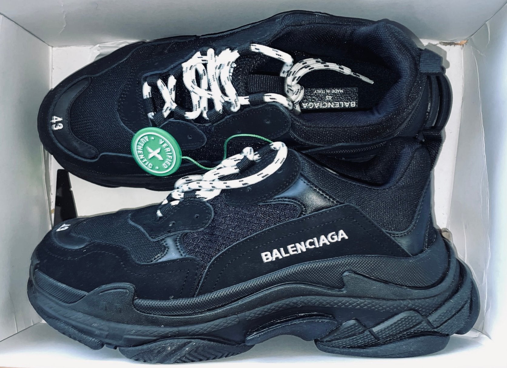Balenciaga Triple S Black Maat 43 Nieuw in doos, Zwart, Nieuw, Ophalen of Verzenden, Sneakers of Gympen