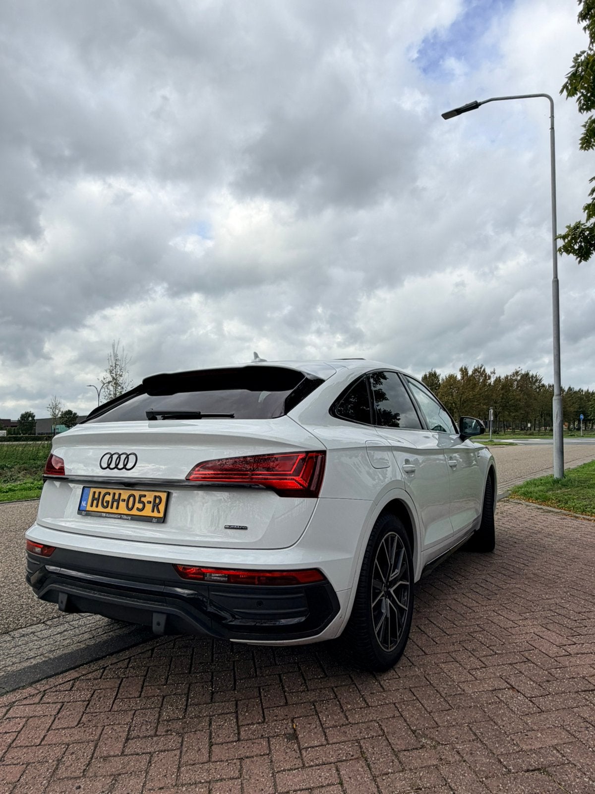 Audi Q5 sportback 55 Tfsi e 367pk S Tronic Quattro 2021 Wit, Auto's, Automaat, Zwart, Wit, Plug-in hybride