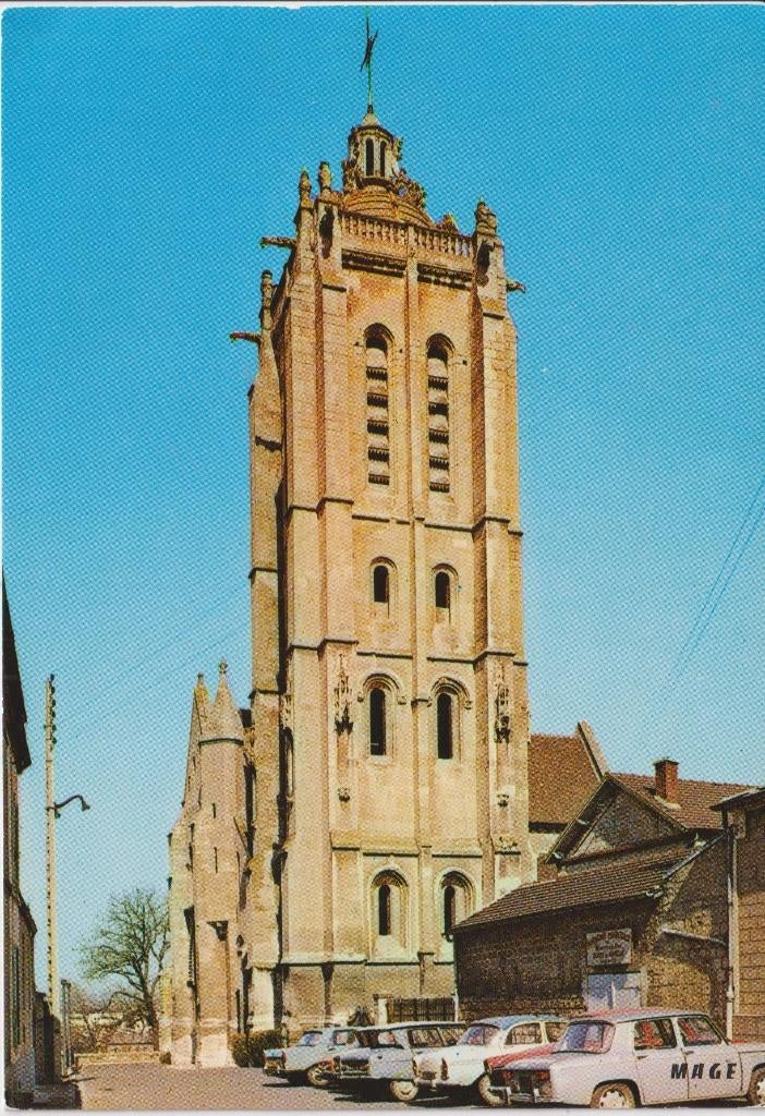 Frankrijk, Beaumont met auto's oa Renault 8, Simca Aronde, Verzamelen, Ophalen of Verzenden, 1960 tot 1980, Ongelopen, Frankrijk