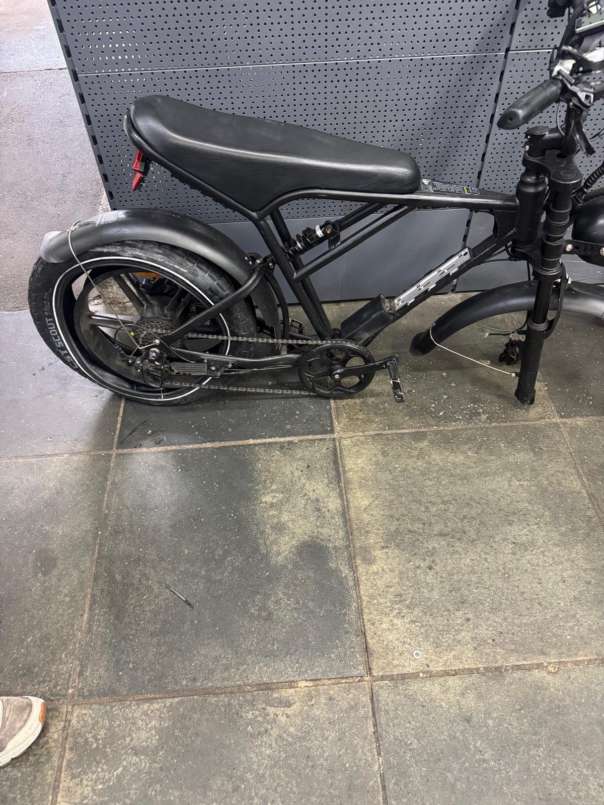 Fatbike, Ophalen of Verzenden, Zo goed als nieuw, Staal