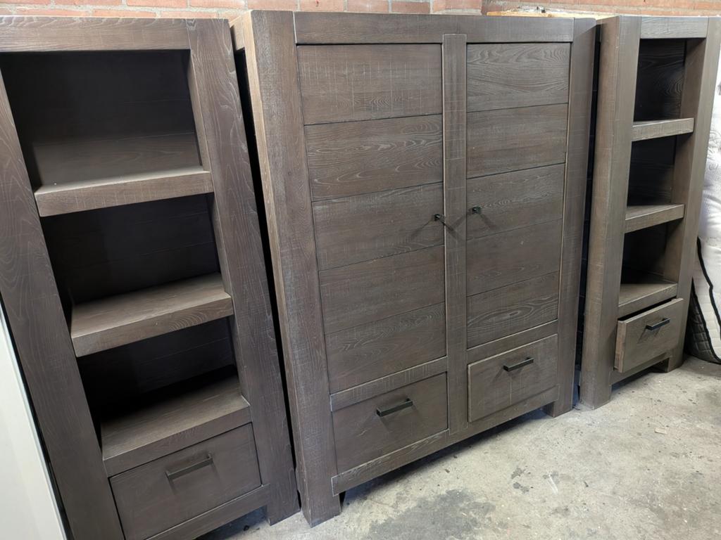 Complete massieve meubelset: kasten, tv-meubel, eettafel, Huis en Inrichting, Complete inboedels, Ophalen
