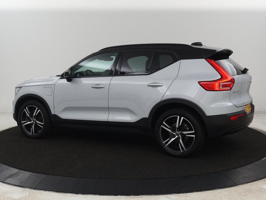 Volvo XC40 1.5 T4 Plug-in hybrid R Design | Leder/Alcantara, Auto's, Euro 6, 1712 kg, Leder en Stof, Plug-in hybride