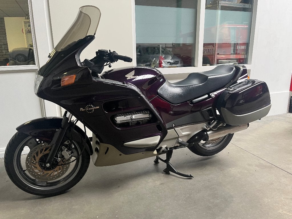 honda st1100 pan european abs weinig km zeer mooi, 4 cilinders, Meer dan 35 kW, Toermotor, Cardan-aandrijving