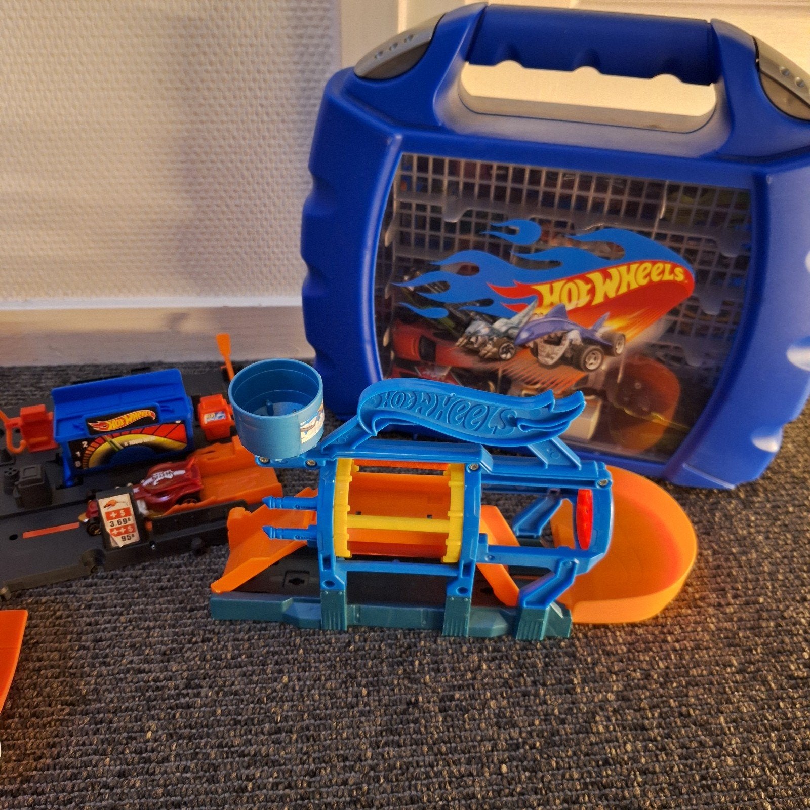 hotwheels, Kinderen en Baby's, Ophalen of Verzenden, Zo goed als nieuw
