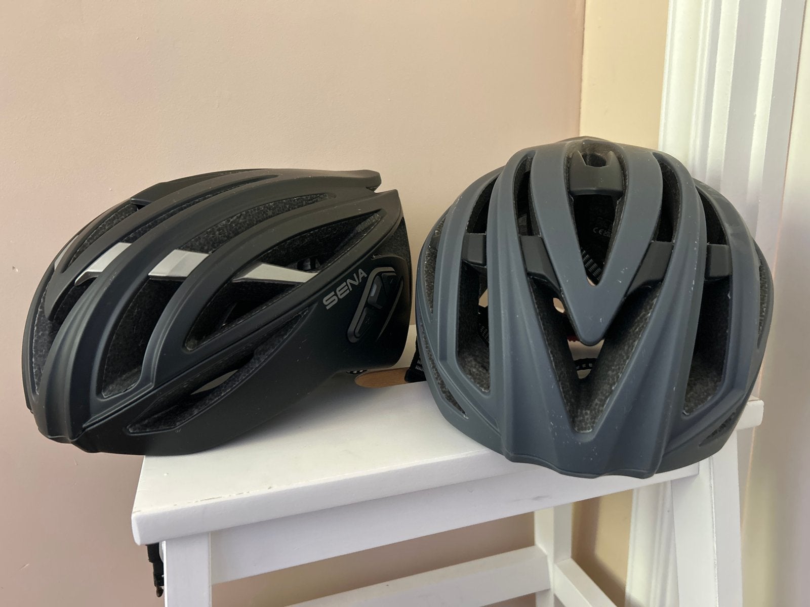 Sena Smart Cycling Helmets R2 - Zwart en Grijs (2 stuks), Ophalen of Verzenden, Zo goed als nieuw, M, Heer of Dame