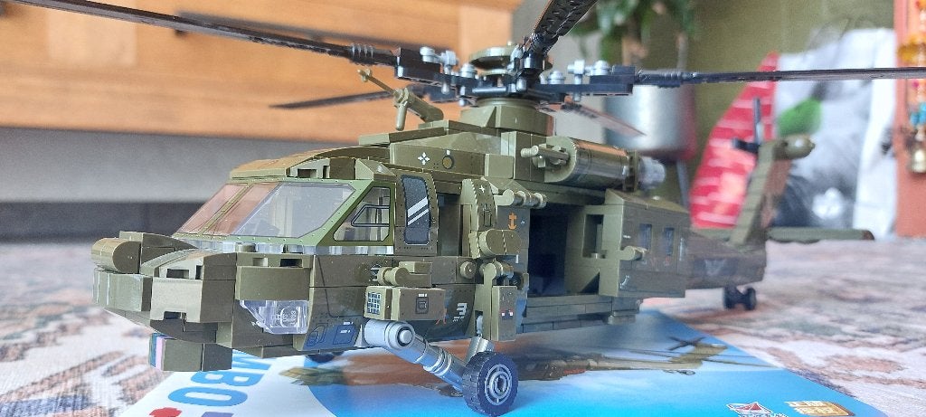 Spitfire vliegtuig en Blackhawk helikopter van bouwblokken, Ophalen, Overige thema's, Lego, Overige typen