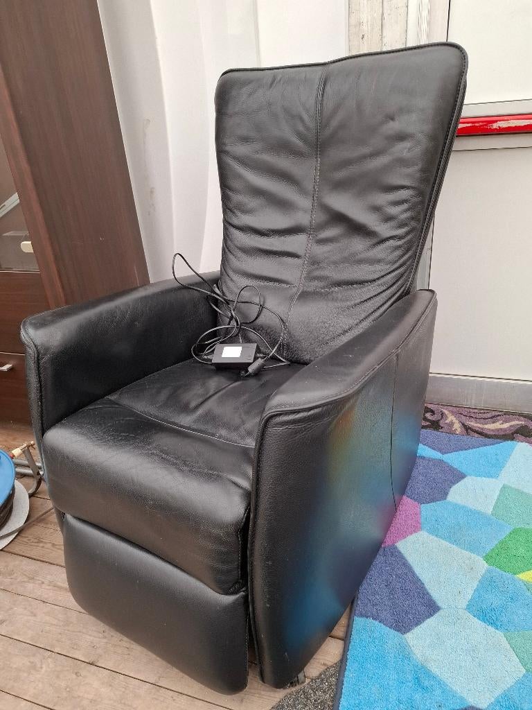 sta op stoel prominent 3 motoren zwart leder, Huis en Inrichting, Stoelen, Gebruikt, Zwart, Ophalen of Verzenden, Eén