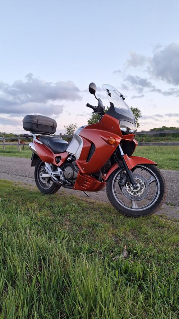 Honda XL 1000 Varadero 37.000km, Motoren, Motoren | Honda, 2 cilinders, Gebruikt, Particulier, Meer dan 35 kW