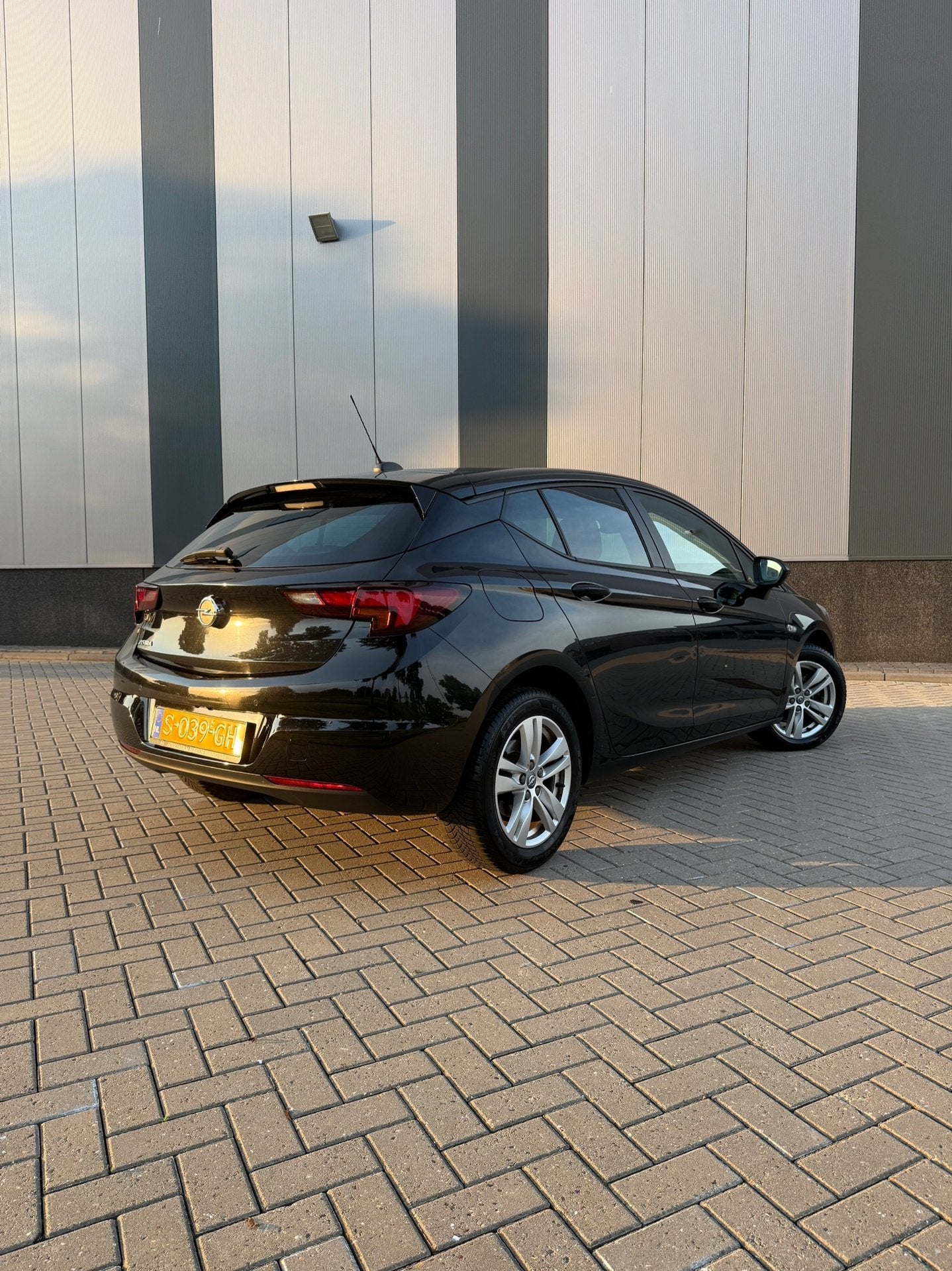 Opel Astra 1.4 Blitz Elegance 2021 Automaat, Auto's, Opel, Stof, Euro 6, 146 pk, 1245 kg