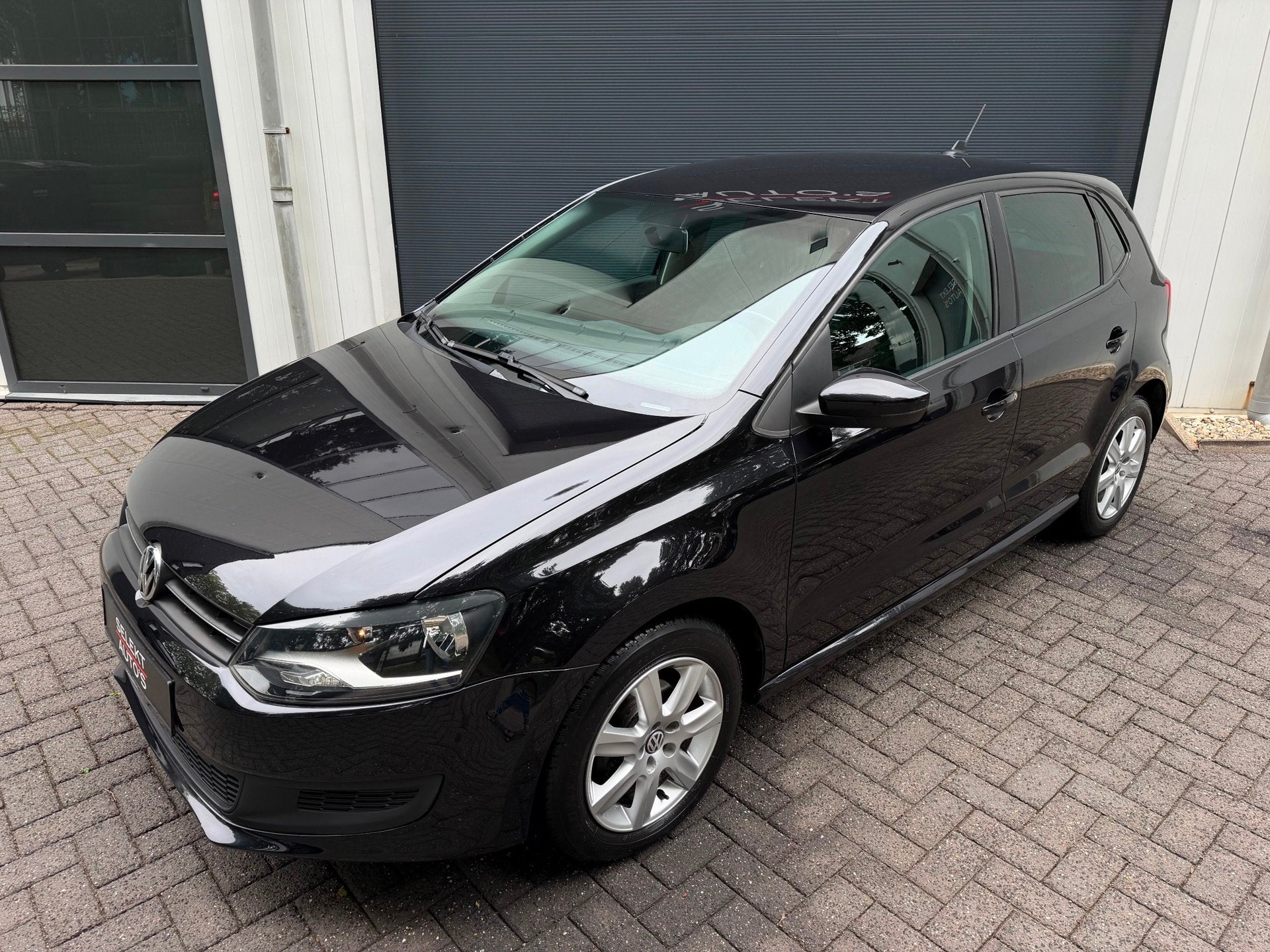 Volkswagen Polo 1.4-16V Comfortline 86 Pk Airco/Elekt Ramen/, Voorwielaandrijving, Zwart, 4 cilinders, Zwart