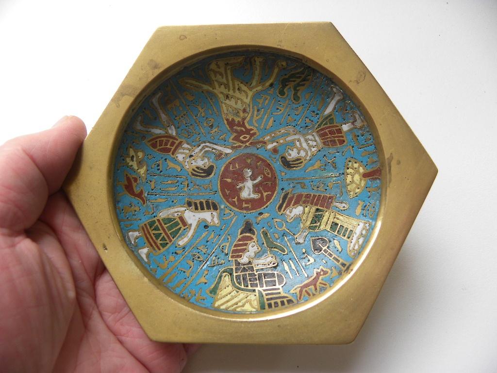 Vintage Art deco cloisonne schaaltje met Egyptische Zodiac, Ophalen of Verzenden