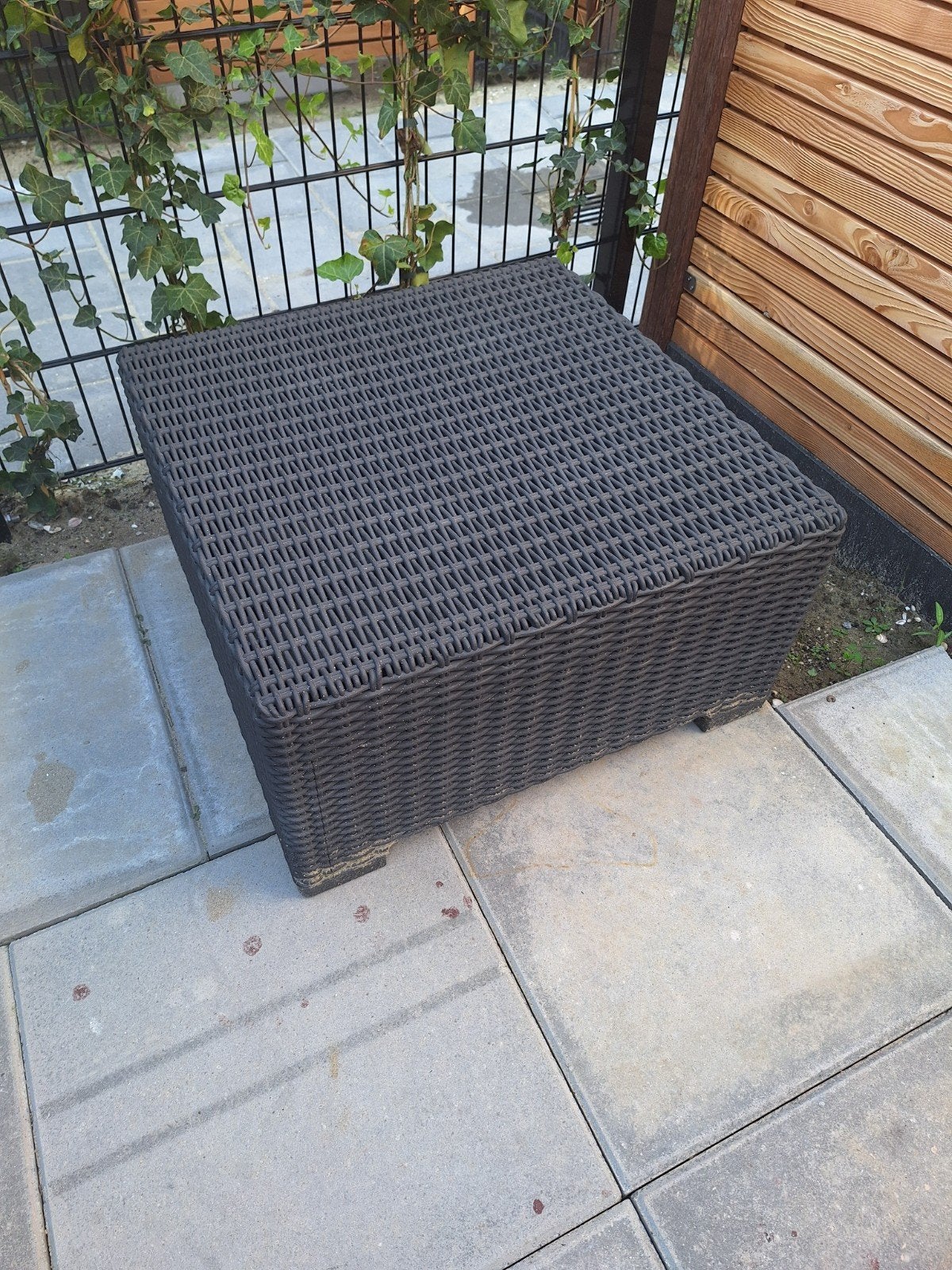 Tuin hocker wicker materiaal, Ophalen, Gebruikt