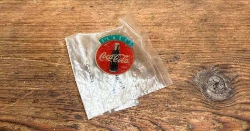 Oude Coca Cola pin, Ophalen, Nieuw, Merk