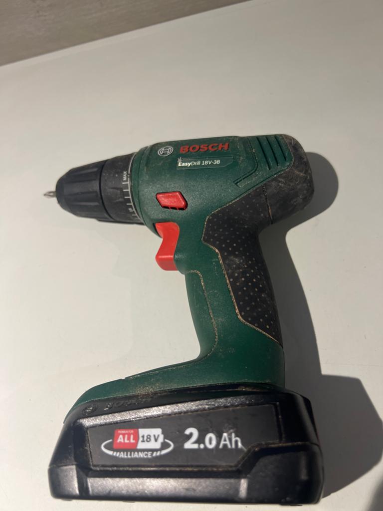 Bosch EasyDrill 18V-38 Accuboormachine met 2.0 Ah accu, N, Ophalen of Verzenden, N, N