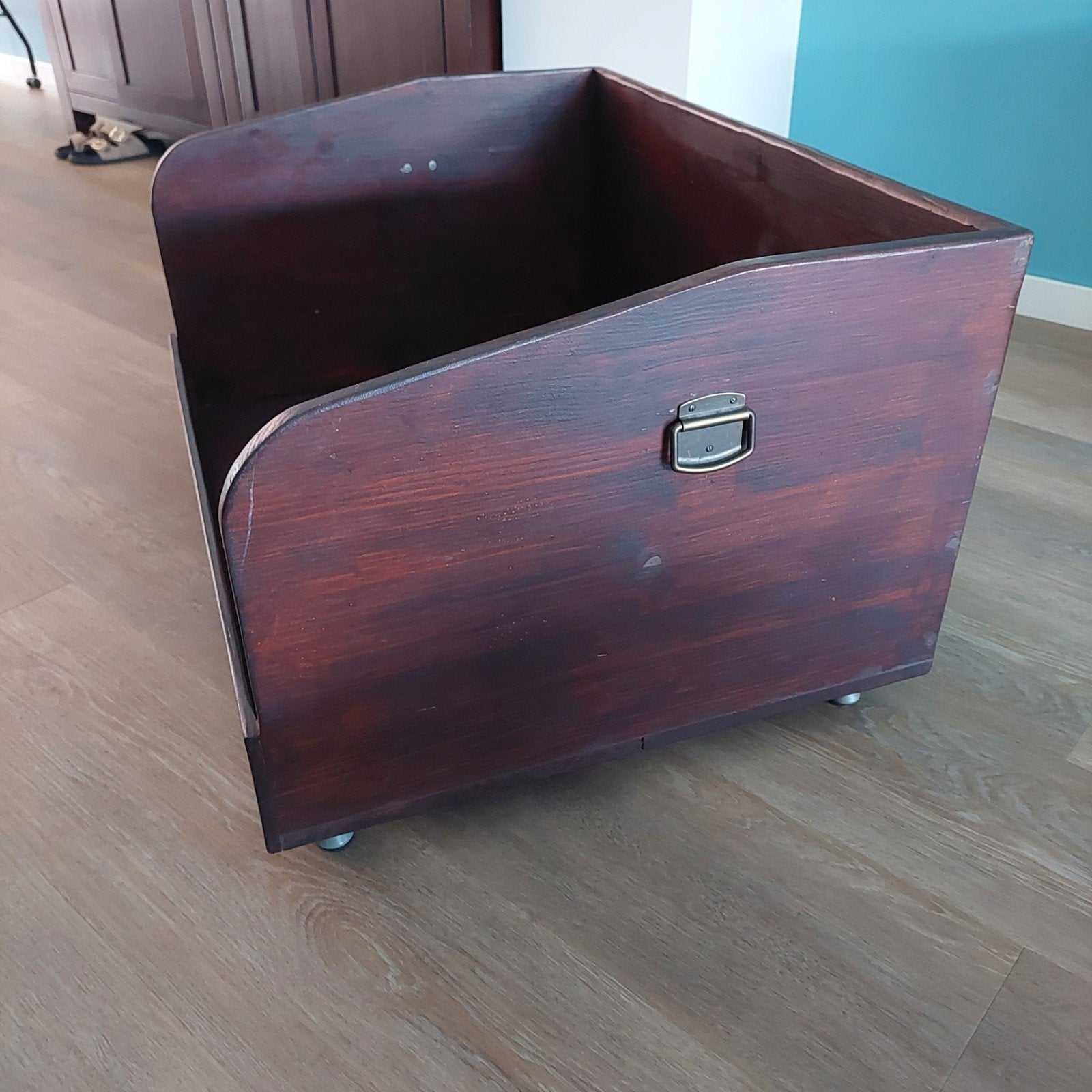 Mooie houten Hondenbank, Ophalen, Gebruikt