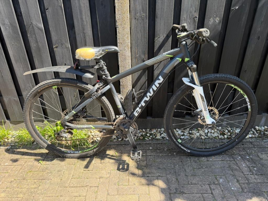 Mountainbike B'TwinRockrider 520 27,5", Fietsen en Brommers, Fietsen | Mountainbikes en ATB, Gebruikt, Heren, Ophalen, Overige merken