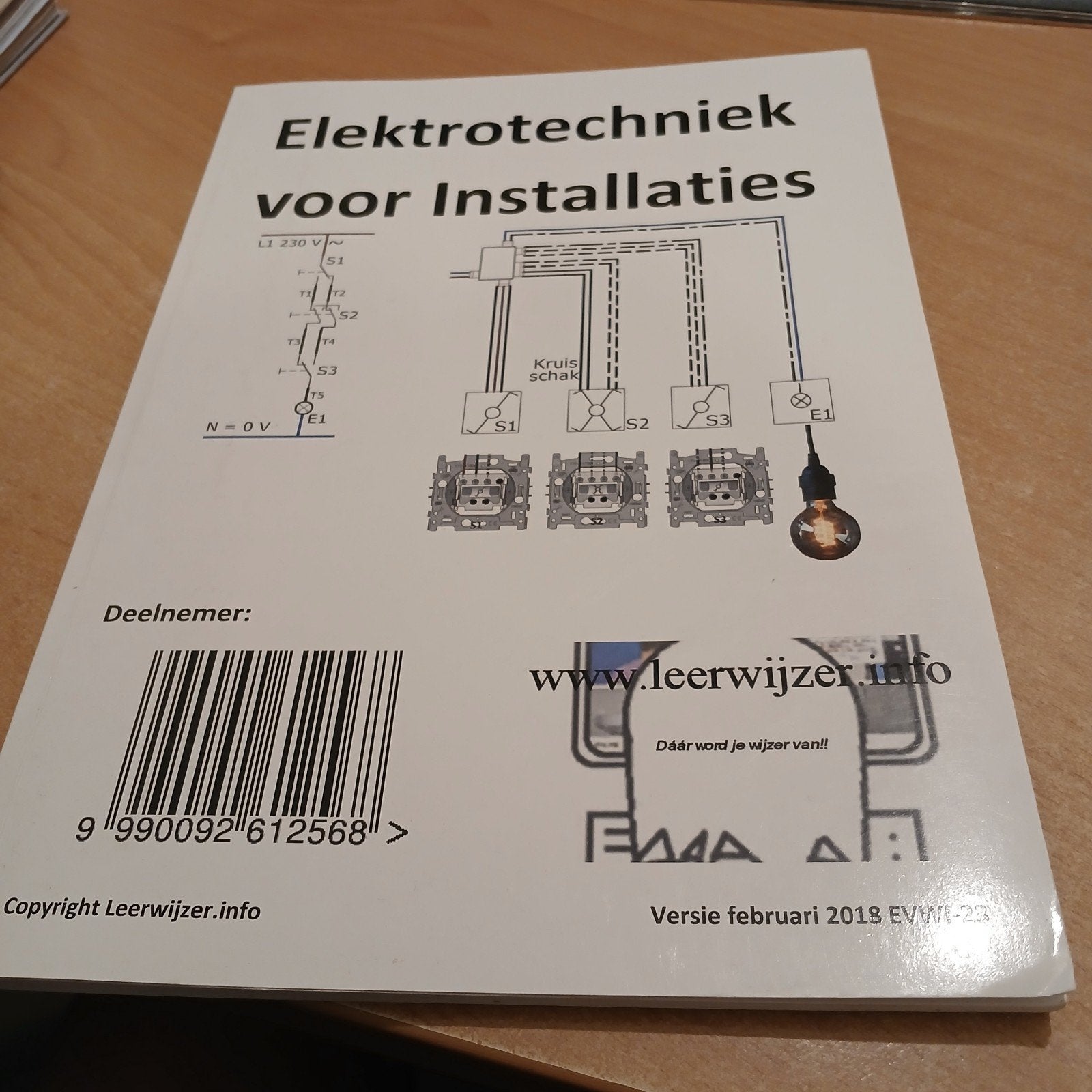 Elektrotechniek voor installaties, Ophalen
