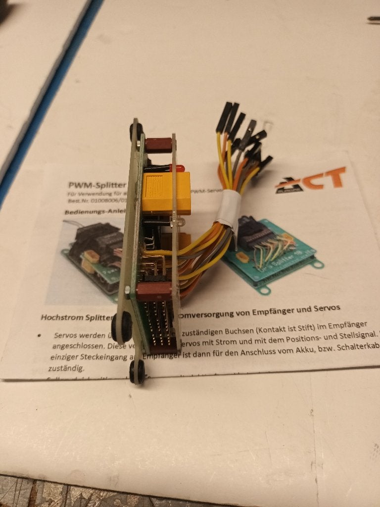 power splitter 10, Hobby en Vrije tijd, Modelbouw | Radiografisch | Helikopters en Quadcopters, Ophalen of Verzenden, Zo goed als nieuw