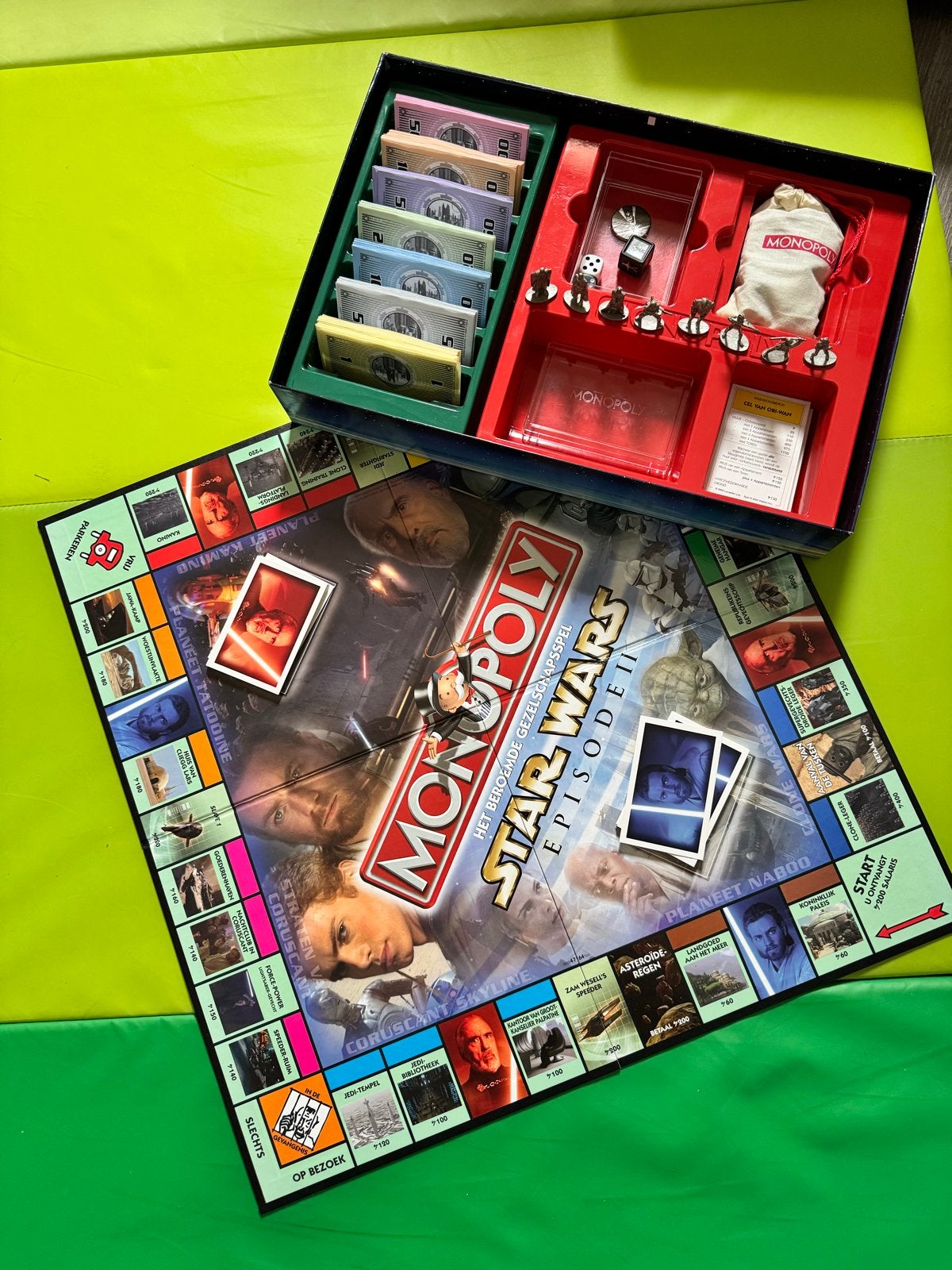 Monopoly Star Wars Episode II Bordspel, Drie of vier spelers, Ophalen of Verzenden, Gebruikt
