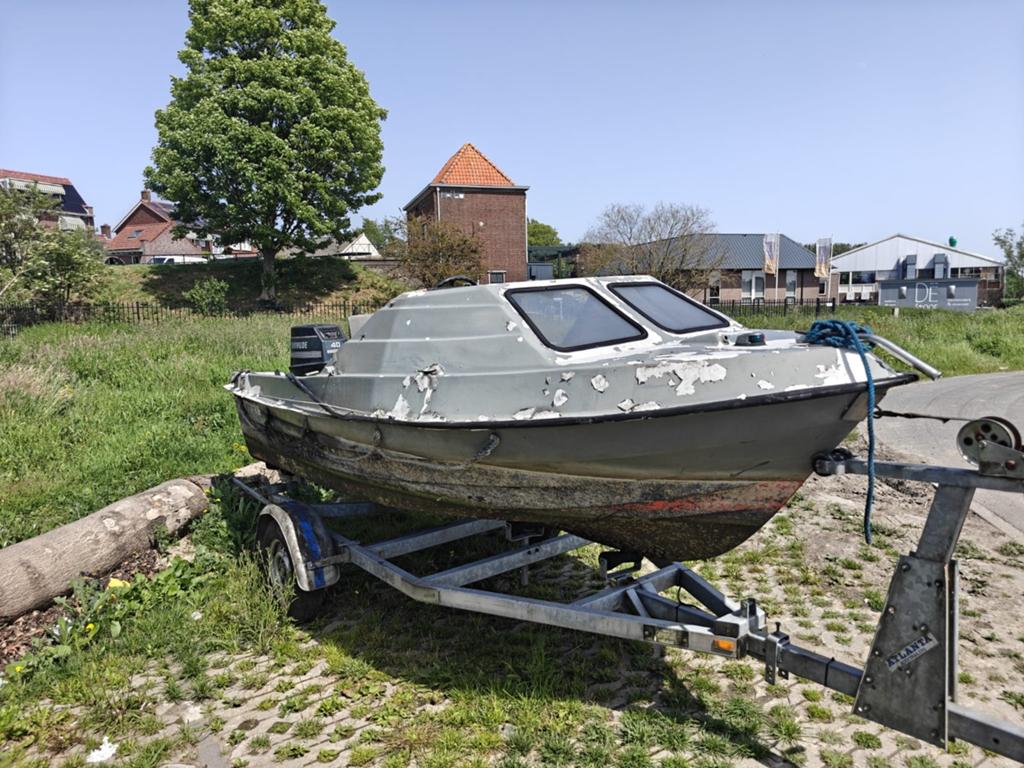 Kajuit boot, opknapper, incl izgs trailer, Watersport en Boten, Ophalen, Trailer