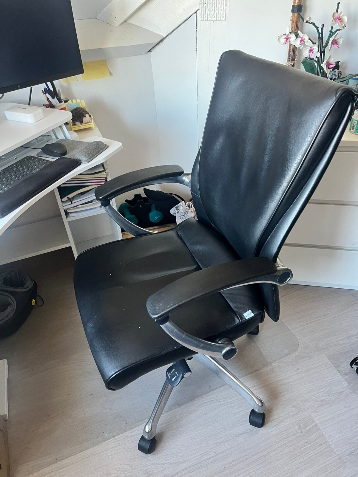 Real Italian Leather desk Chair, Huis en Inrichting, Ophalen, Zo goed als nieuw, Zwart
