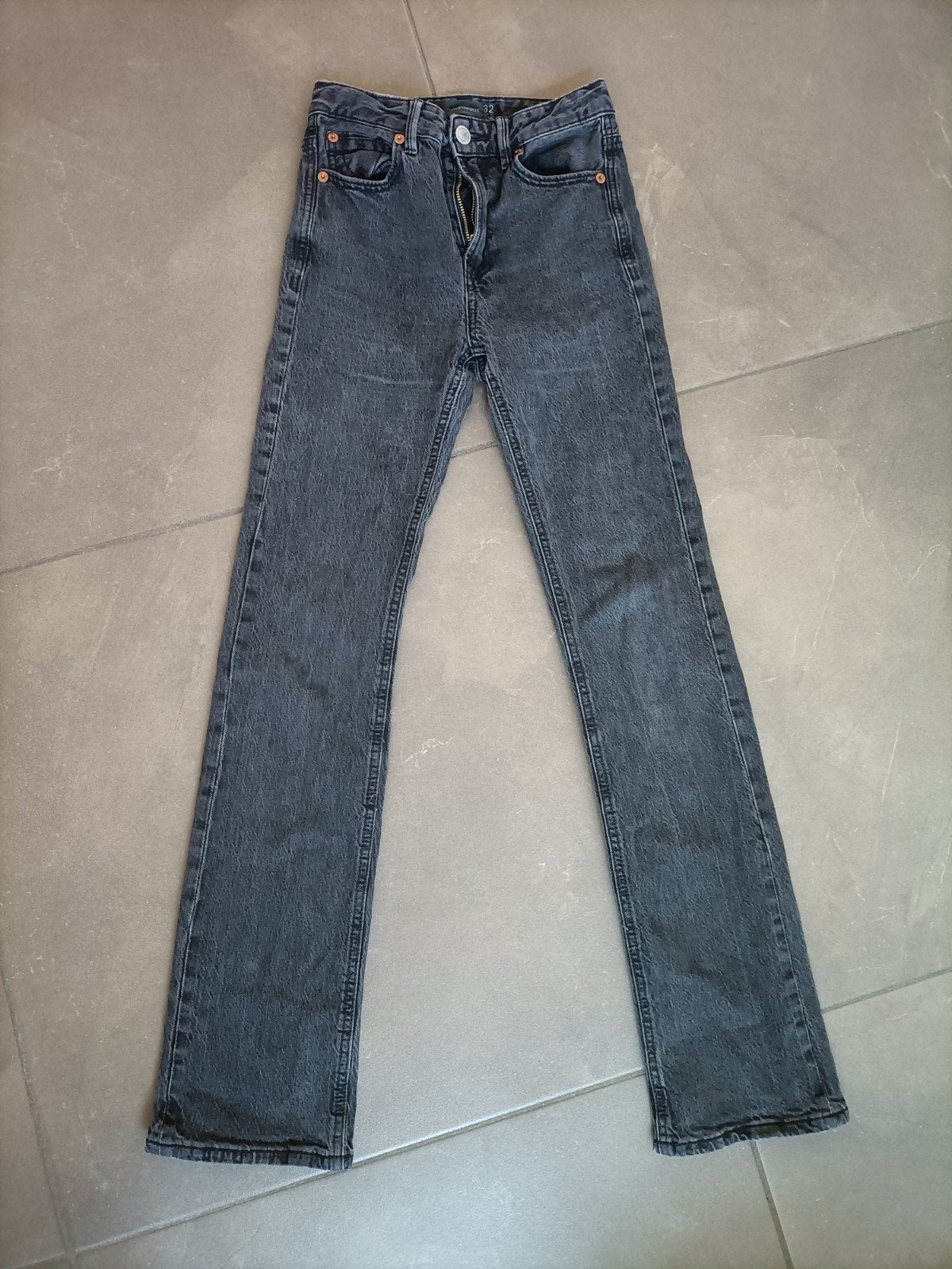 Stradivarius zwarte jeans maat W32, Zwart, Ophalen of Verzenden, W30 - W32 (confectie 38/40), Stradivarius