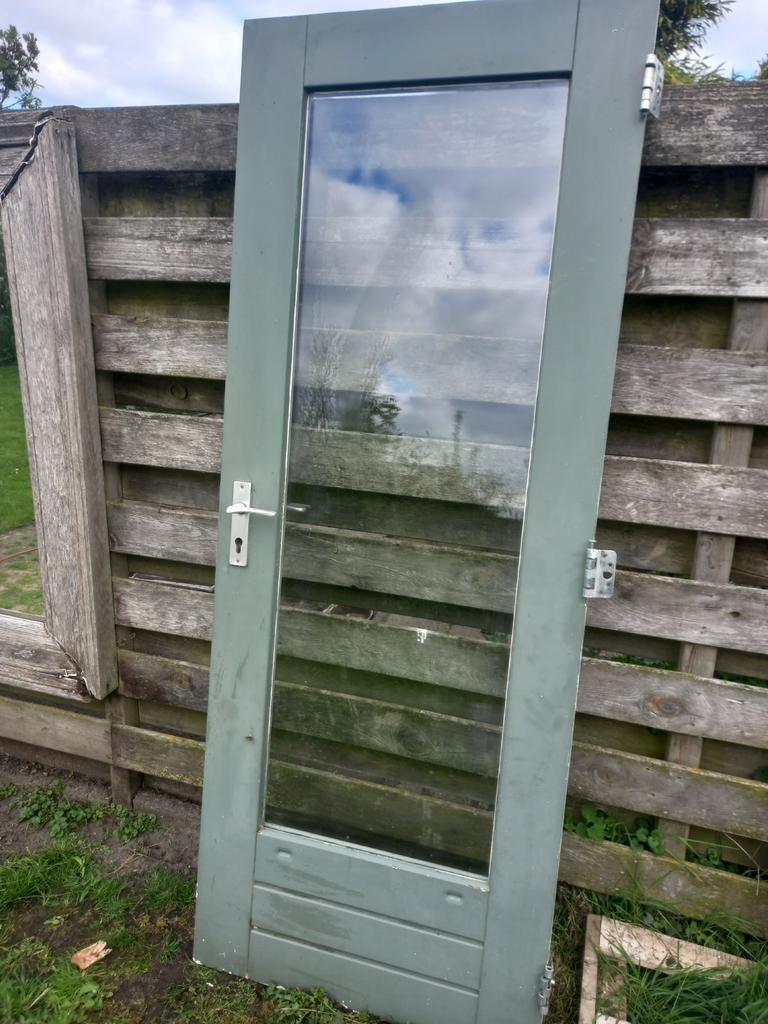 Hardhouten achterdeur met dubbel glas - 78x200 cm, Doe-het-zelf en Verbouw, Deuren en Horren, Gebruikt, Buitendeur, 200 tot 215 cm