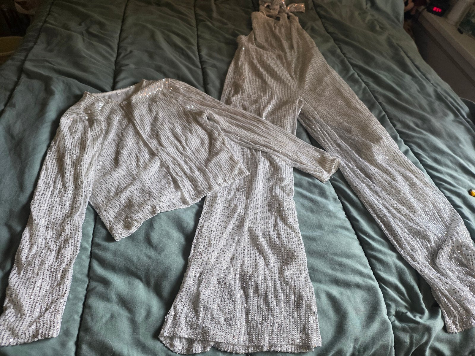 Mooi wit glitter set maat jumpsuit en vestje, Maat 38/40 (M), Overige typen, Wit, Ophalen of Verzenden