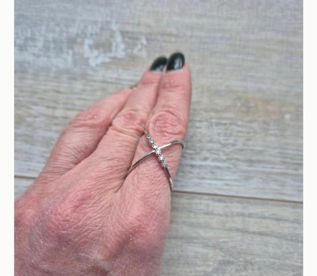 925 Zilveren Criss Cross Ring, Ophalen of Verzenden, Dame, Zilver, Kleiner dan 17