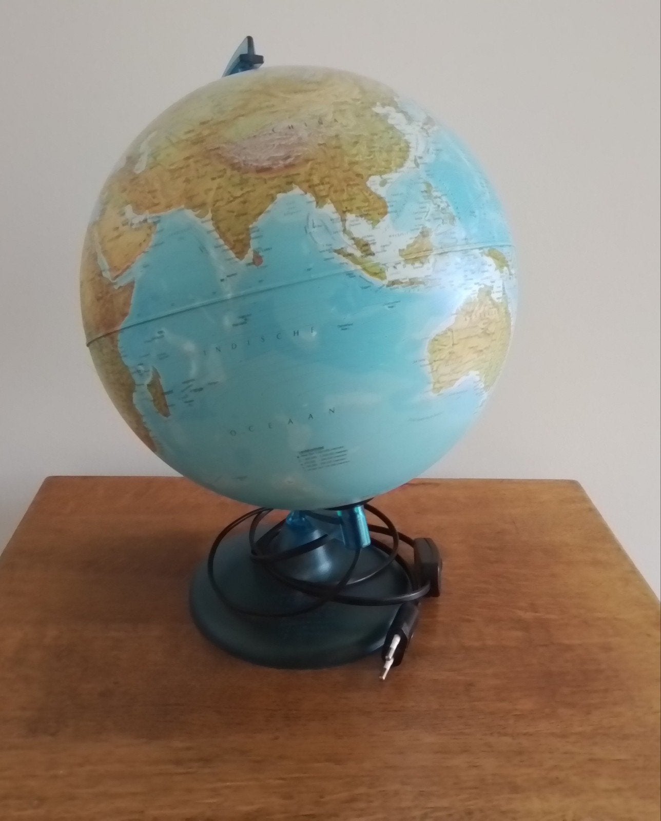 Wereldbol met verlichting., Ophalen of Verzenden