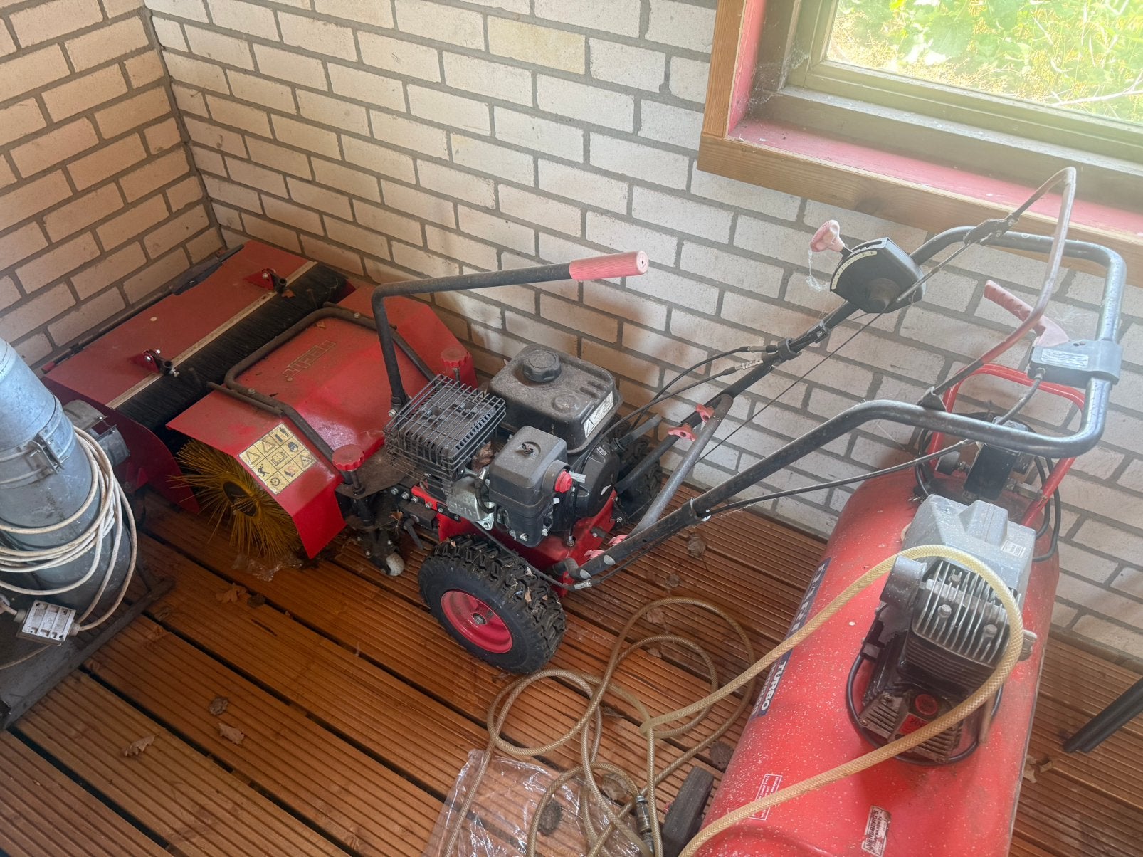 Veegmachine, Tuinbouwdelden@outlook.com, Benzinemotor, 7491xv, Ophalen of Verzenden