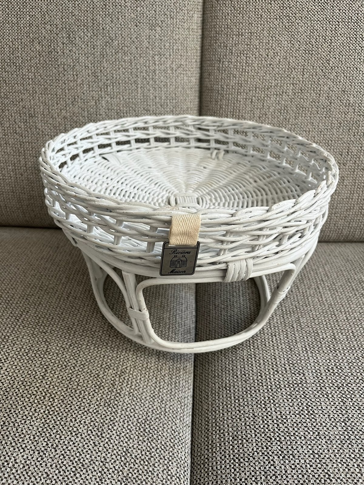 Te koop: rattan mand/schaal Rivièra Maison, oude collectie, Schaal, Rond, Nieuw, Ophalen of Verzenden