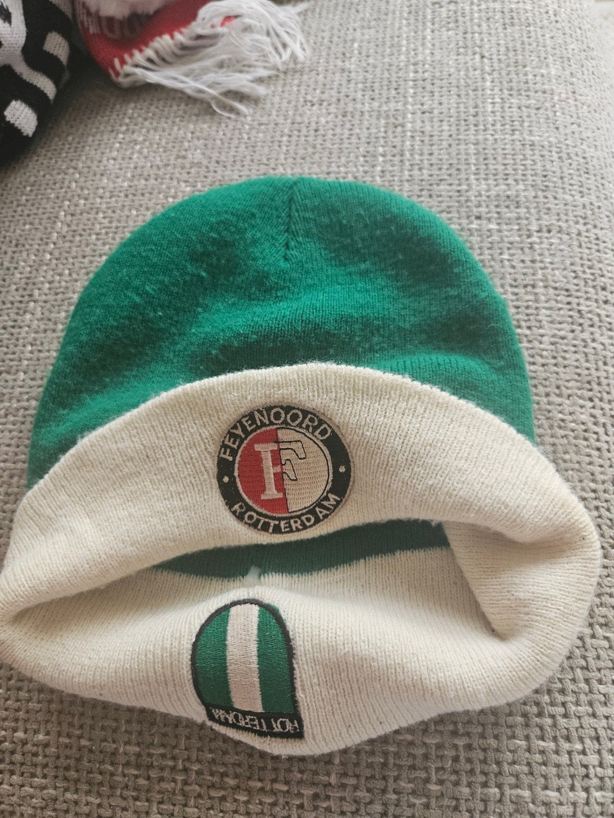 Feyenoord Rotterdam Muts - Groen/Wit, Ophalen of Verzenden, Zo goed als nieuw
