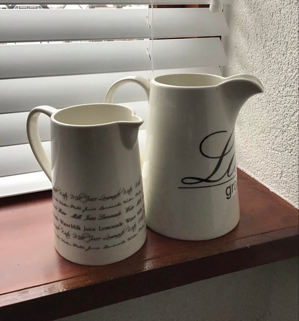 Rivièra Maison melk- of sapkannen (set van 2), Huis en Inrichting, Keuken | Servies, Ophalen of Verzenden, Zo goed als nieuw, Keramiek