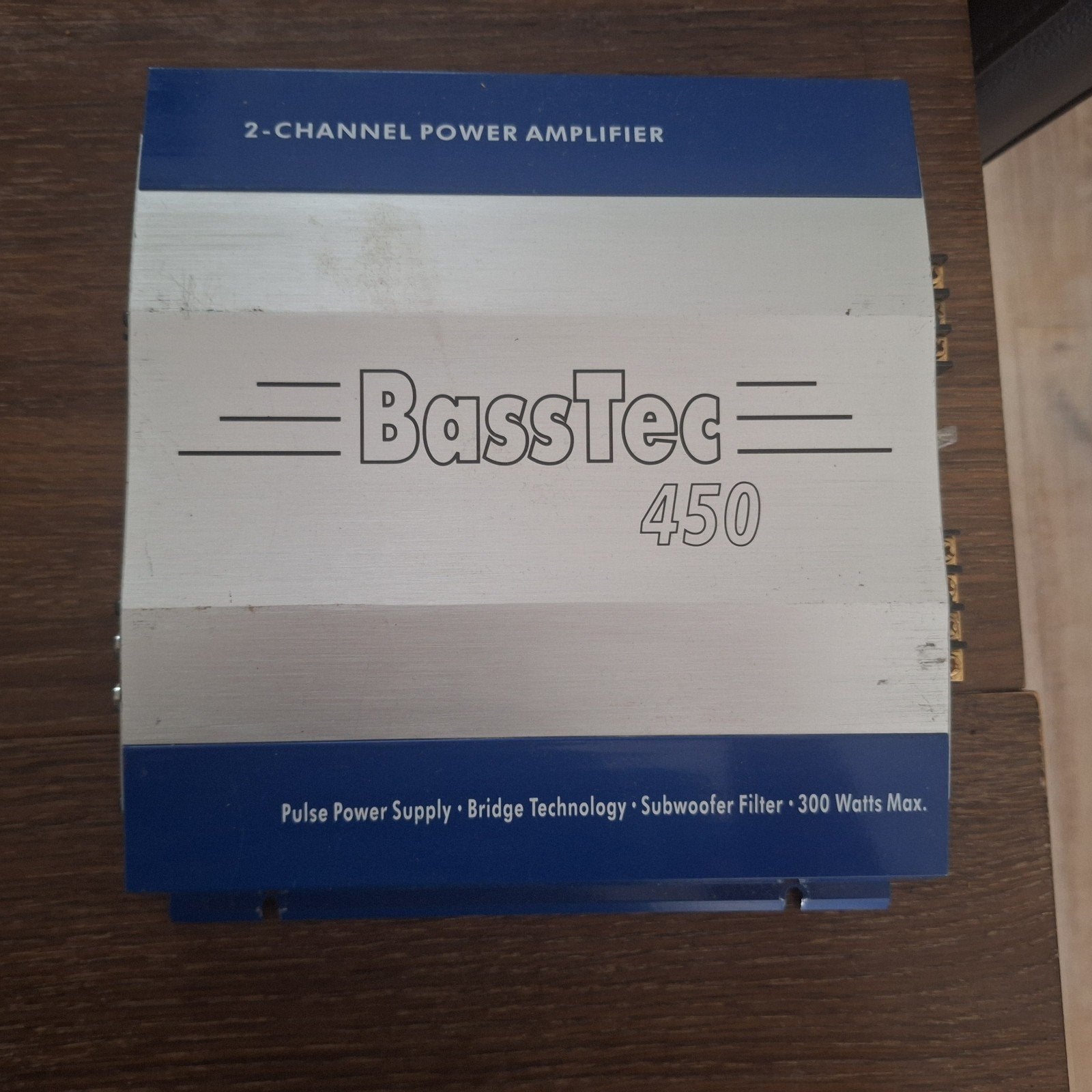 Basstec 450 2-kanaals versterker - 300 Watt Max, Ophalen of Verzenden, Nieuw