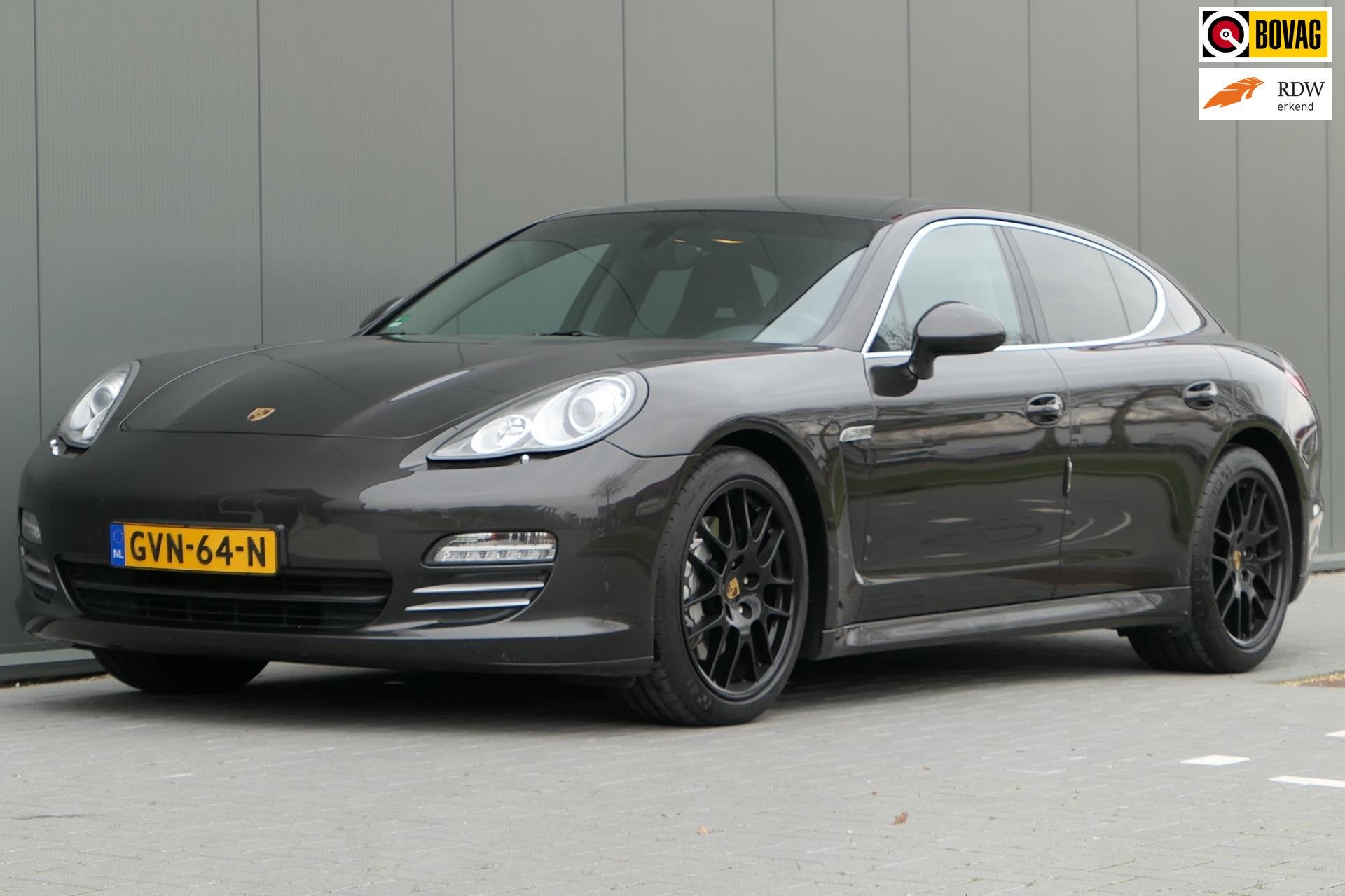 Porsche Panamera 4.8 4S V8 Sport Chrono Youngtimer Sportuitl, Auto's, Automaat, Gebruikt, 4 stoelen, Zwart