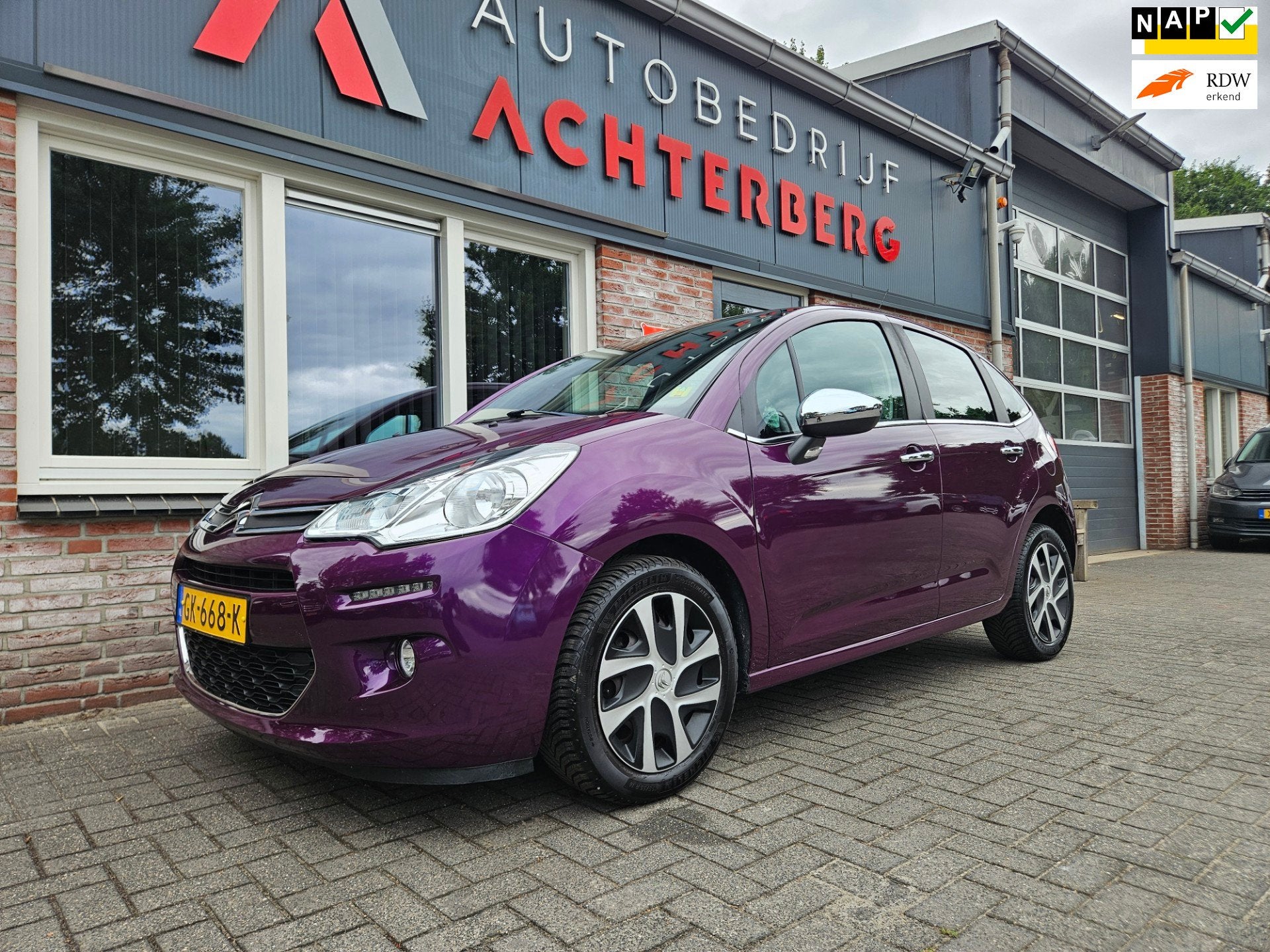 Citroen C3 1.2 PureTech Collection Airco/Clima! Cruise Contr, Voorwielaandrijving, Gebruikt, 82 pk, Origineel Nederlands