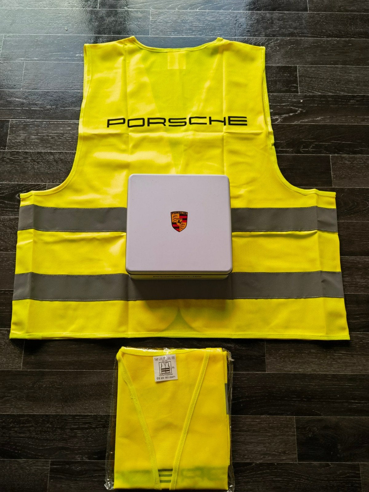 2 X Nieuw porsche veiligheids vesten met metalen bakje, Geel, Ophalen of Verzenden, Porsche, Maat 56/58 (XL)