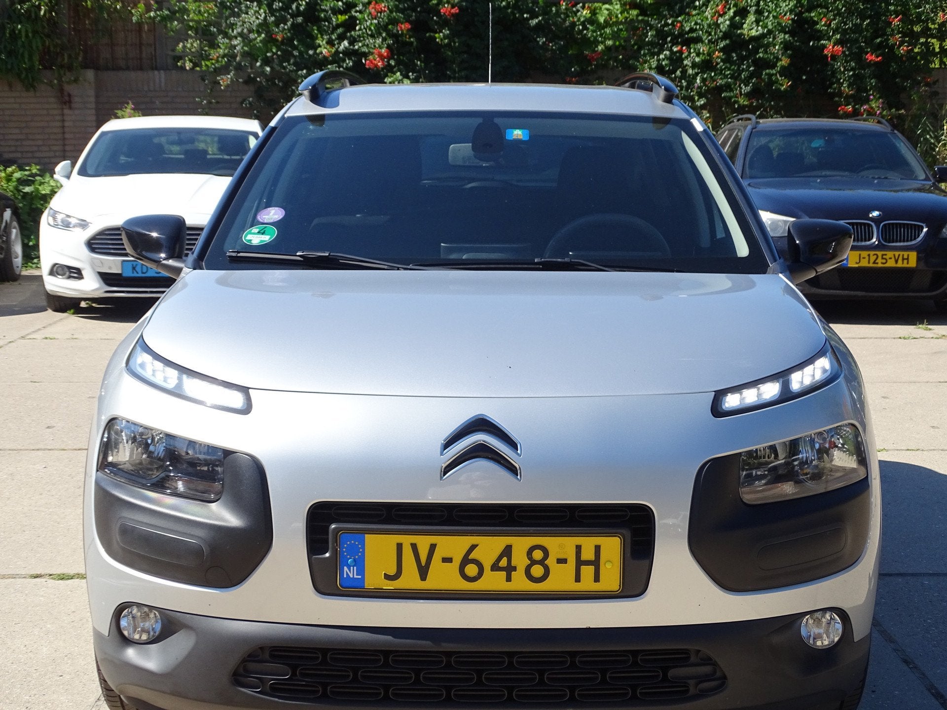 Citroën C4 Cactus 1.2 PureTech Shine, Voorwielaandrijving, Stof, Gebruikt, 1199 cc