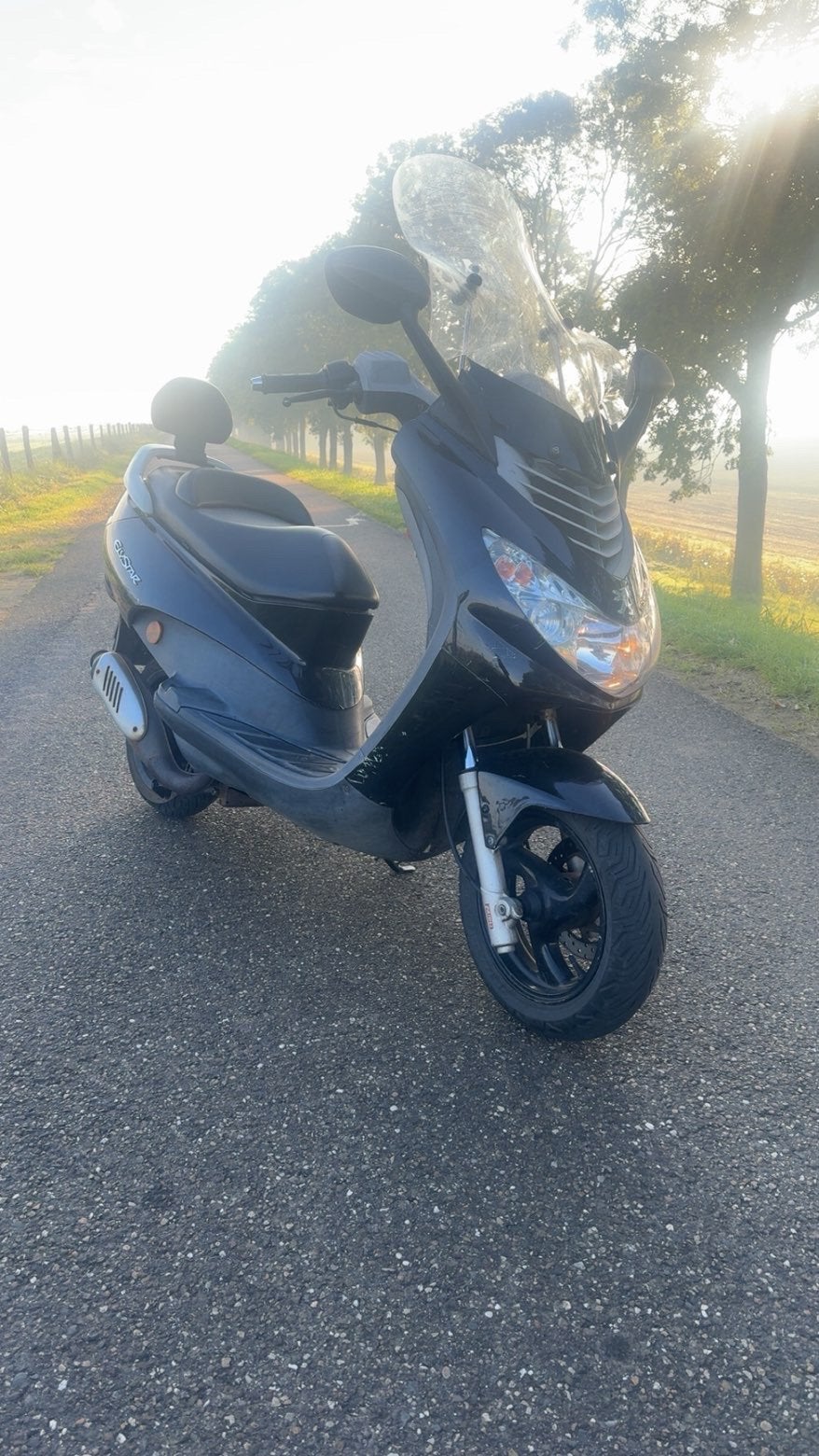 Peugeot elystar 2takt geel kenteken, Ophalen, Zo goed als nieuw, Overige modellen