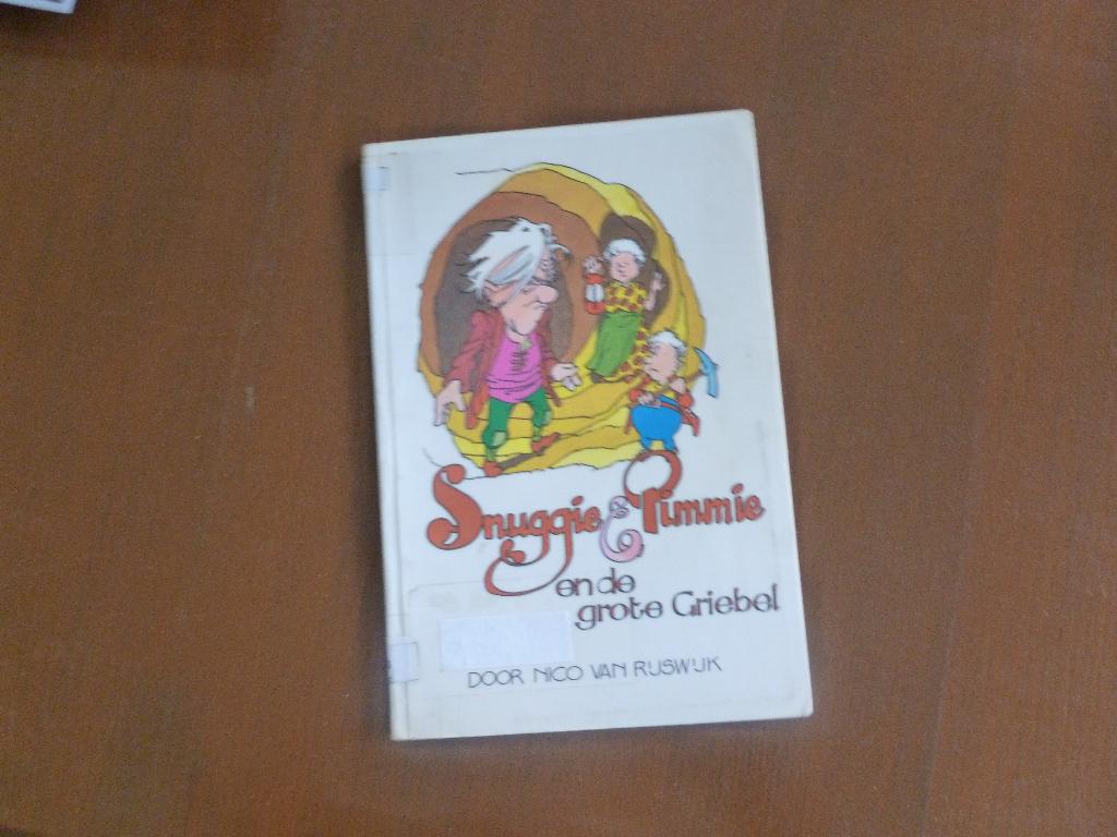 boek snuggie Pimmie en de grote griebel, Ophalen of Verzenden, Zo goed als nieuw, Fictie algemeen