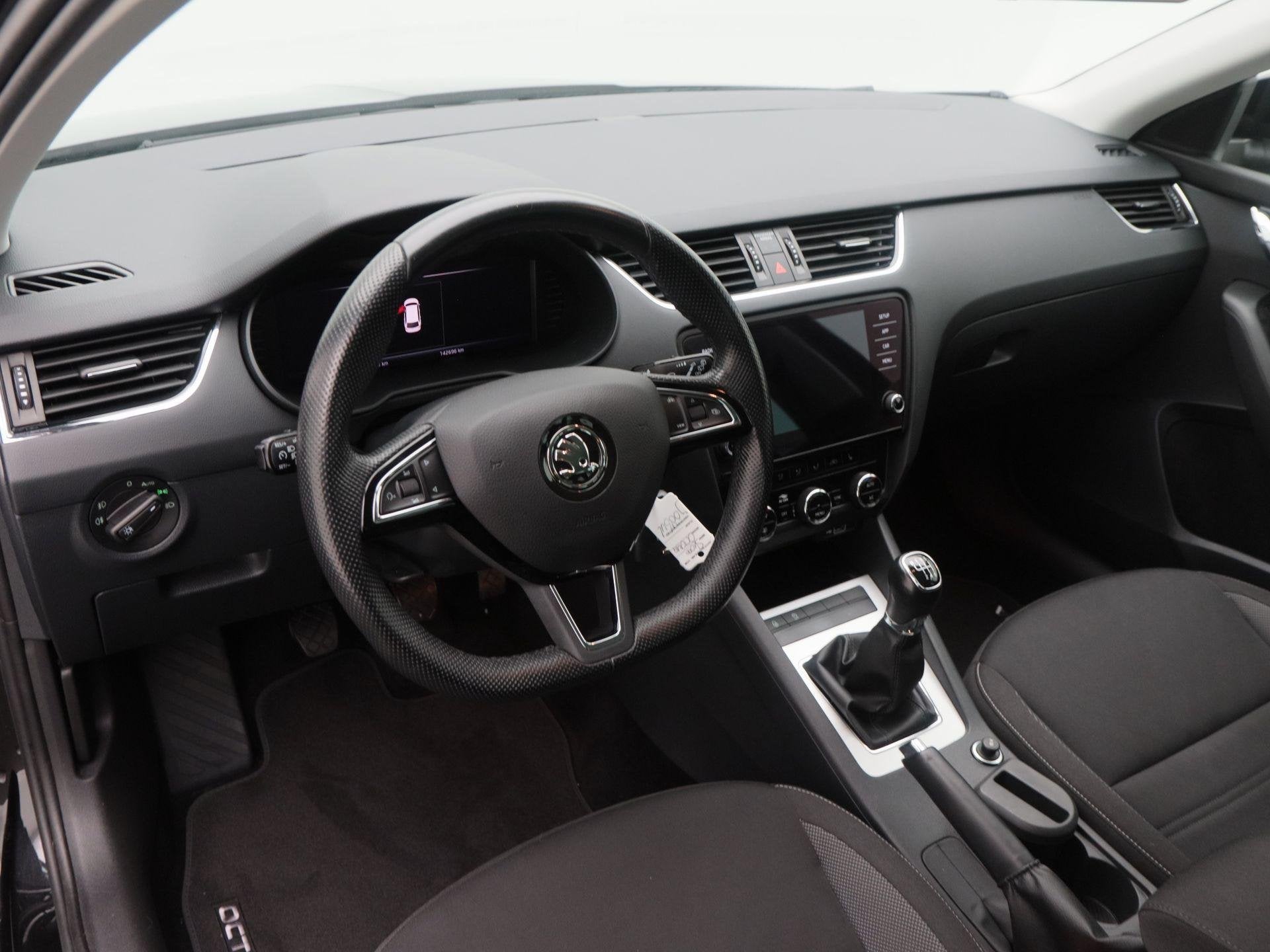 Skoda Octavia Combi 1.0 TSi 115 Pk Business Edition Plus | C, Auto's, Skoda, Gebruikt, 116 pk, 3 cilinders, Geïmporteerd