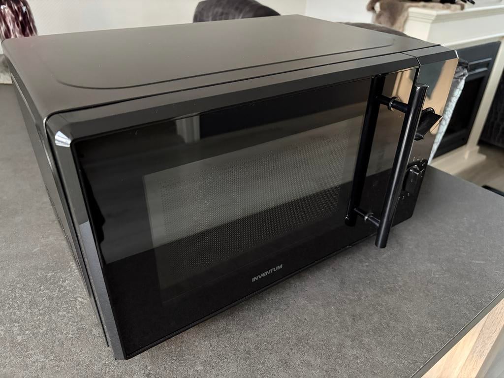 Inventum MN205SB magnetron - Zo goed als nieuw, Ophalen, Draaiplateau, Magnetron, Zo goed als nieuw