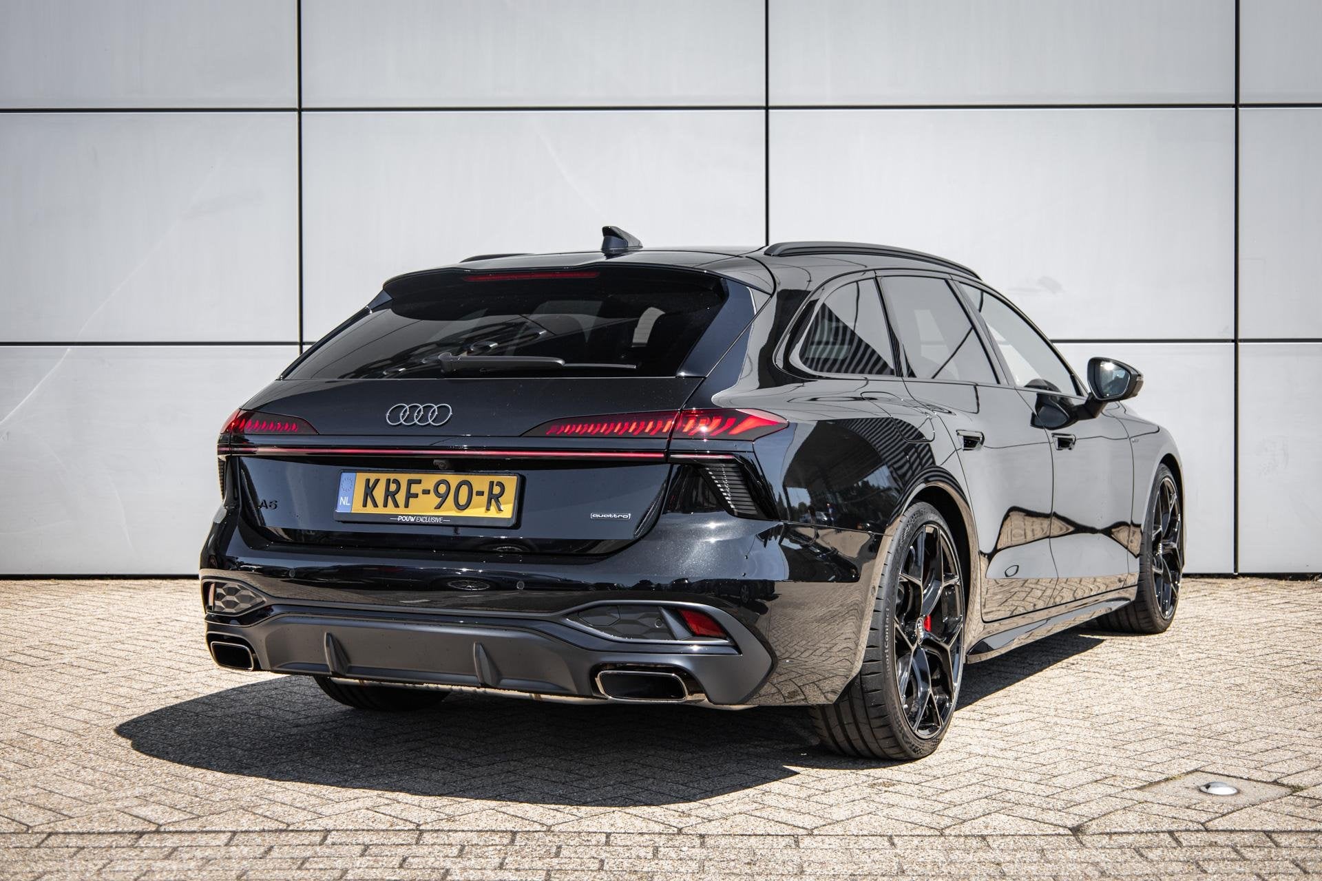 Audi A6 Avant 2.0 e-hybrid 299pk quattro S edition | Adaptie, Auto's, Audi, Automaat, 4 cilinders, 150 min, Automatische klimaatregeling