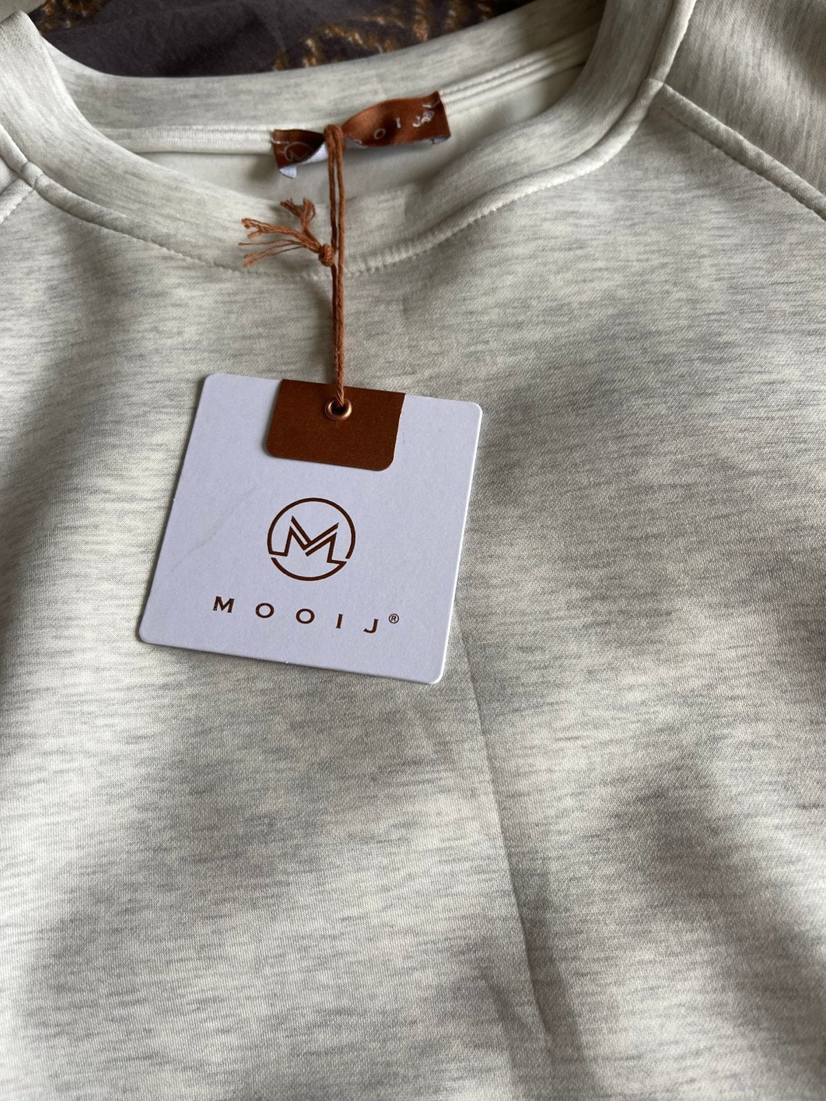 MOOIJ SWEATER NIEUW MAAT 42/44, Ophalen, Zo goed als nieuw, Maat 42/44 (L)