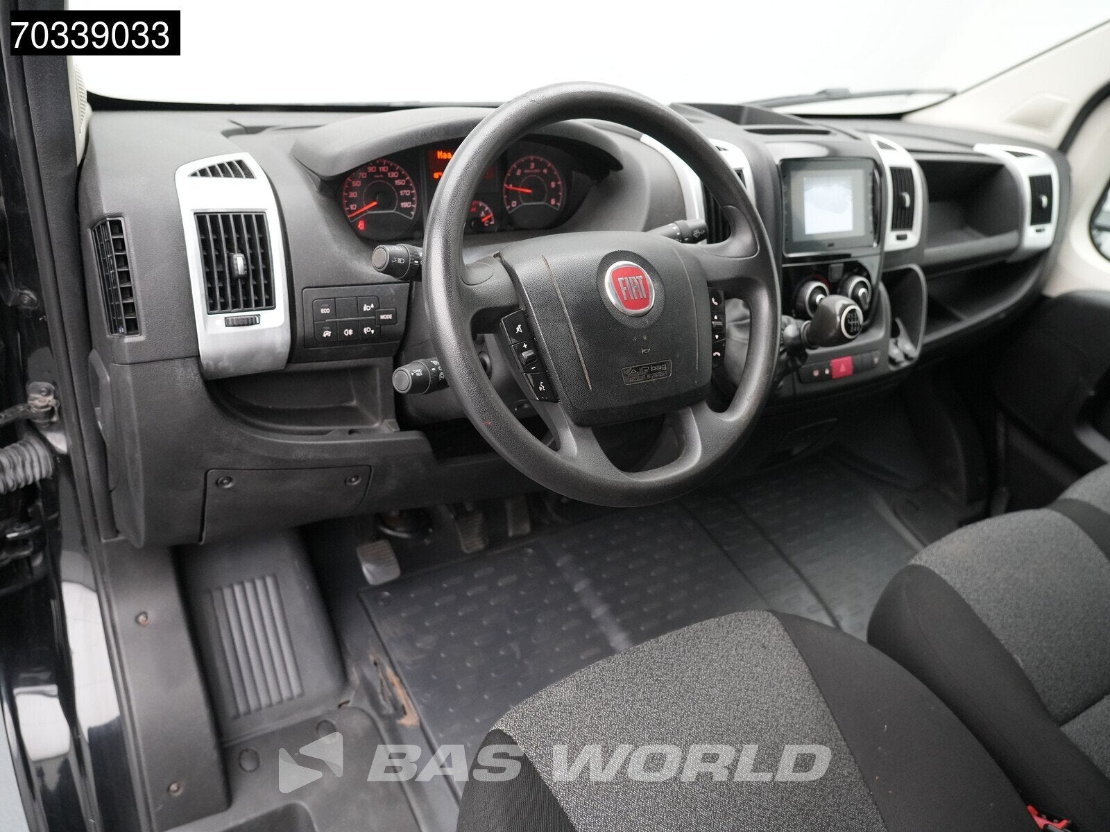 Fiat Ducato 120PK L3H2 Trekhaak Airco Cruise Camera Parkeers, Auto's, Stof, Gebruikt, Euro 6, 2500 kg