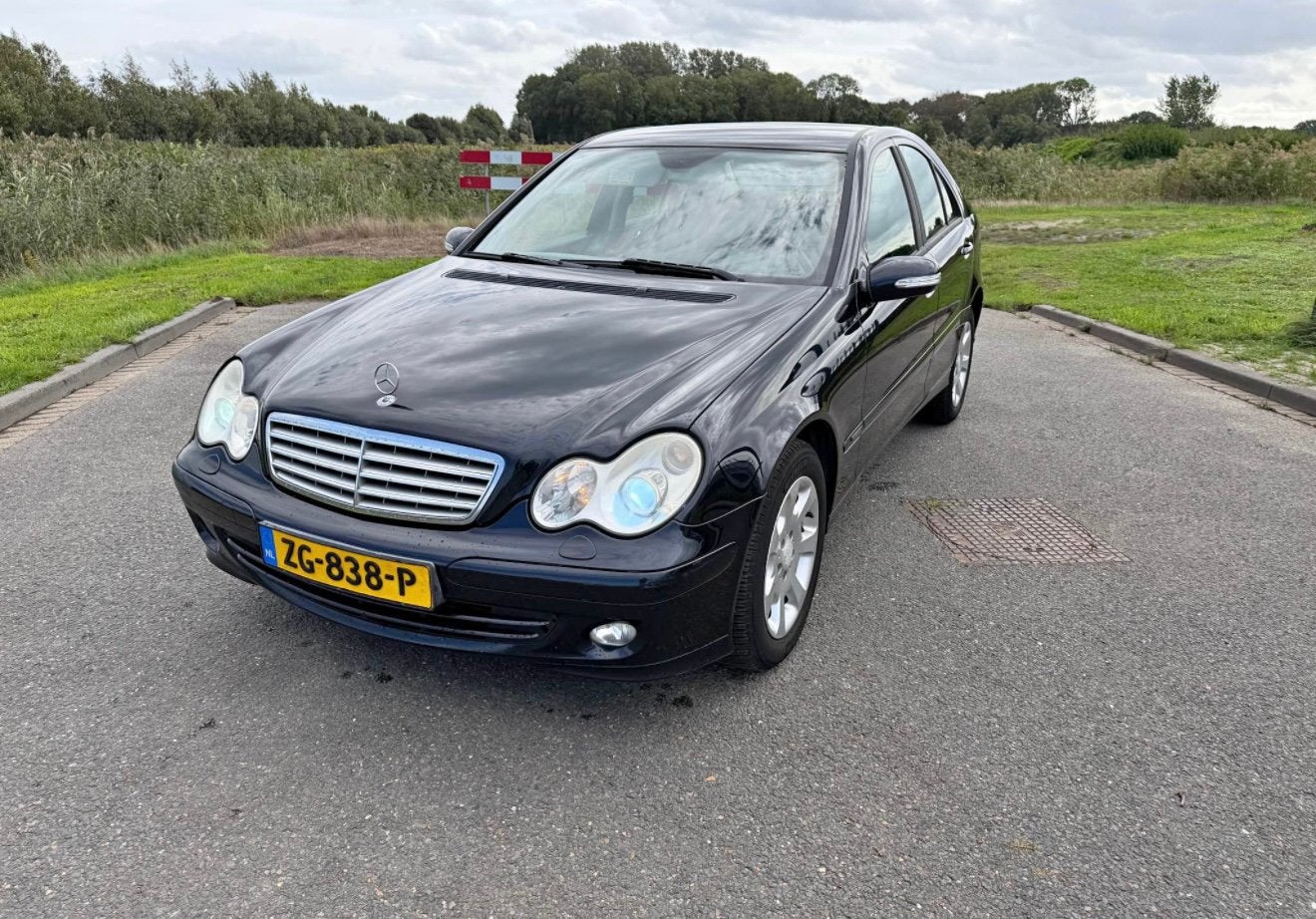 Mercedes-Benz C180 2005  - Sport Edition apk 05.27, Auto diversen, Ophalen of Verzenden, Gebruikt
